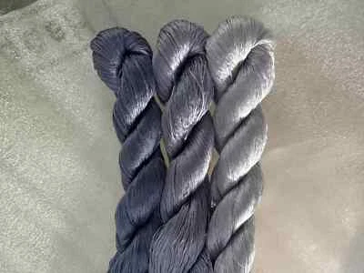 100%mulberry silk hand-dyed wrapping/velvet flower Twistless nosplit silk thread - Image 1 of 2