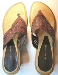 SANDALI SLIP ON KAREN SCOTT DONNA TAGLIA 9M MARRONE PELLE INTRECCIATA INFRADITO ZEPPA 1,5 - Foto 1 di 3