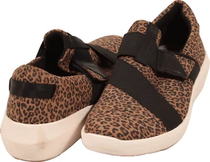 Clarks Kayleigh Charm Womens Sneaker Cheetah Print US Size 8 M - Picture 1 of 5