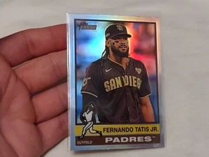 Fernando Tatis Jr. 2025 Topps Heritage Chrome Refractor #118 Parallel Padres - Bild 1 von 3