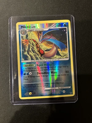 Milotic (Shiny) SH7-12 Supreme Victors Reverse Holo - Pokemon Trading Card - Image 1 of 2