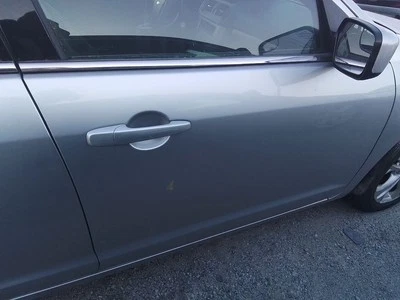 Puerta delantera de pasajero sin orificios de moldura laterales para 06-12 FUSION 3438983 Foto 1 de 4