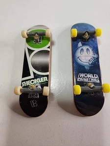 Vintage Tech Deck Fingerboard Skateboards 2 Stück - Bild 1 von 4