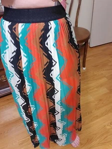 SMALL * Slit Front Sheer* Unique Red Green White * Mexico Italy Long Maxi Skirt - Picture 1 of 8
