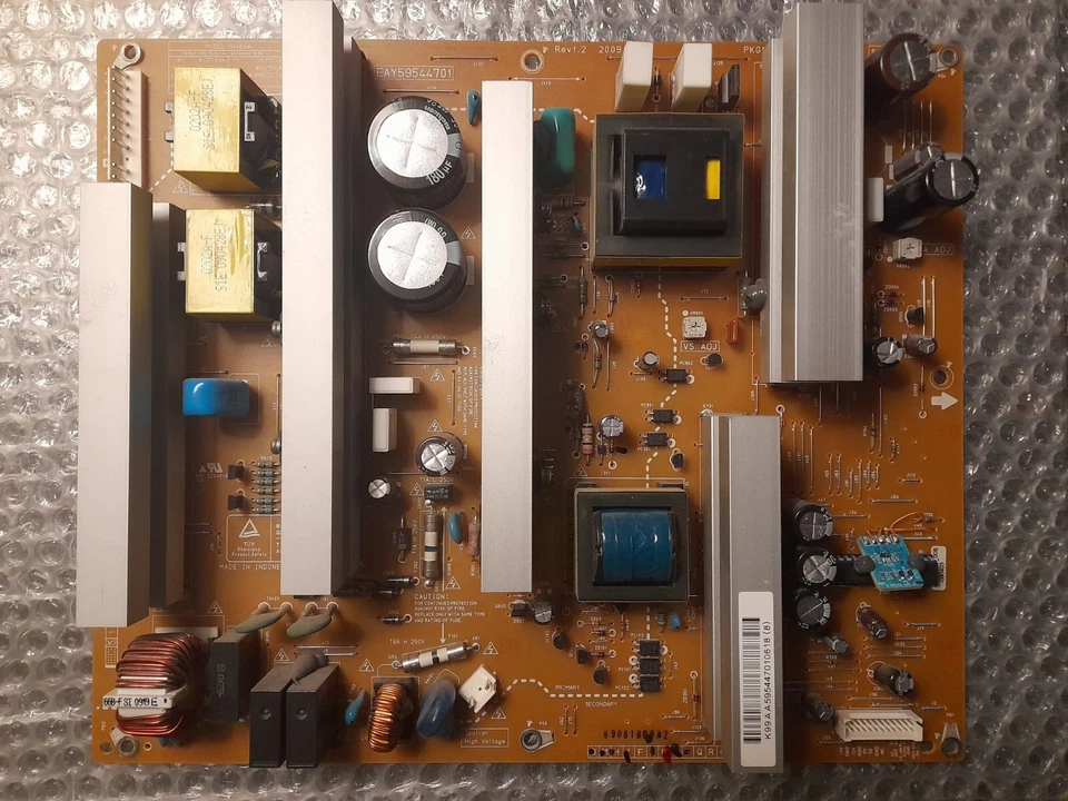 CARTE ALIMENTATION LG : EAY59544701 pour 42PQ1000 42PQ2000 42PQ3000 42PQ6000  - Photo 1/1