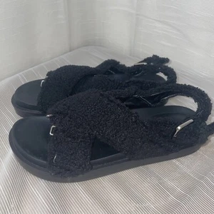 Aerosoles Womens Sandals Size 9 Color Black Faux Fur - Picture 1 of 7