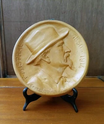 Médaillon ancien Frédéric Mistral en terre cuite – Forcalquier 1930 – rare objet - Photo 1/2