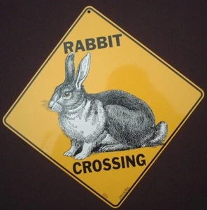 KANINCHENÜBERQUERUNG SCHILD Deko Schilder 16 1/2 mal 16 1/2 Wildtiere Hasen Wald - Bild 1 von 1