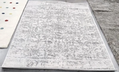 SILVER / IVORY 5'-3" X 7'-6" Back Stain Rug, Reduced Price 1172730162 MAD603G-5 - Image 1 of 4