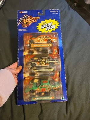 NASCAR Winners Circle 1/43 Value Pack Tony Stewart Dale Earnhardt Bobby Labonte Foto 1 de 4