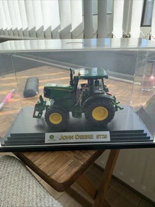 Siku John Deere 5720 Special Edition Traktor - Bild 1 von 4