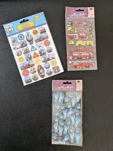 Lotto Adesivi Scrapbooking Little Boy Camion dei Pompieri Thomas Feet - Foto 1 di 4