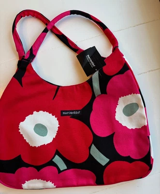*Marimekko* Bolso de hombro de lona "Pieni Unikko/Pavot", con correas enrolladas Foto 1 de 4