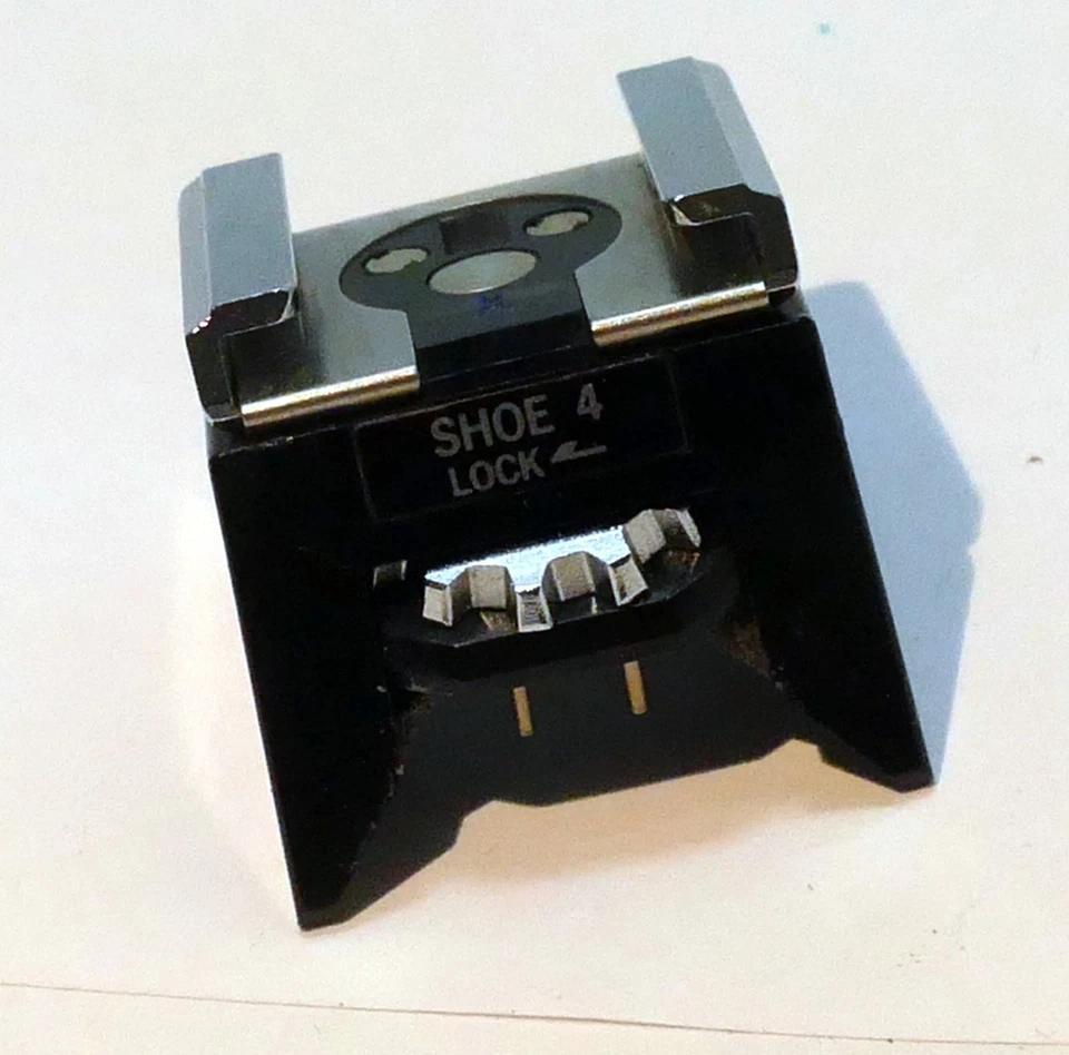 奥林巴斯鞋 4 配件鞋适配器适用于闪光灯 TTL T20 — 第 1/4 张图片