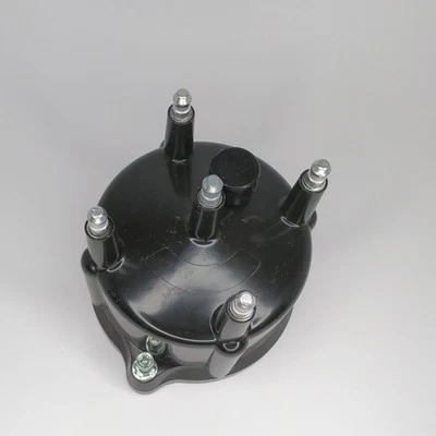 Omix-Ada | 17244.05 | Distributor Cap | OE Reference: 53006152 | Fits 1991-2002  - Image 1 of 4