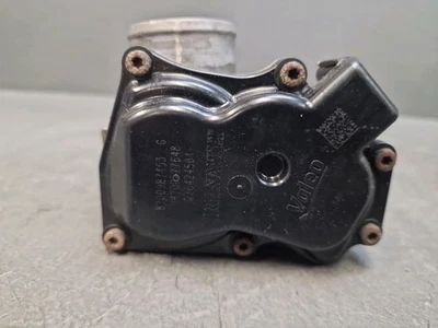 Boitier papillon - Renault Trafic II Laguna / Scenic III 2.0Dci M9R - 8200987453 - Photo 1/4