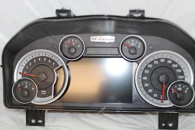 Cuadro de instrumentos velocímetro 2015 RAM 1500/2500 BIGHORN panel 135.006 millas Foto 1 de 4