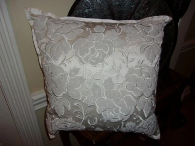 Nuevo Ralph Lauren Annison Deco Blanco Bordado 20x20 Almohada de Cama Decorativa $355 Foto 1 de 4