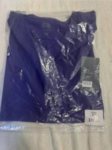 Med Couture MC Insight Women's Scrubs One Pocket Tuck-In Top MC2432 GRAP Grape S - Picture 1 of 3