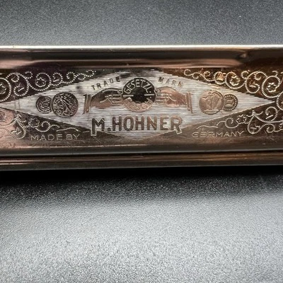 LLAVE SUPER CHROMONICA M Hohner Harmonica 12 AGUJEROS C HECHA POR ALEMANIA Usada Foto 1 de 4