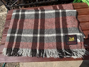 Vintage Edinburgh Wool Blanket Throw Checked Classic Car Picnic Rug 158x114cm - Picture 1 of 6