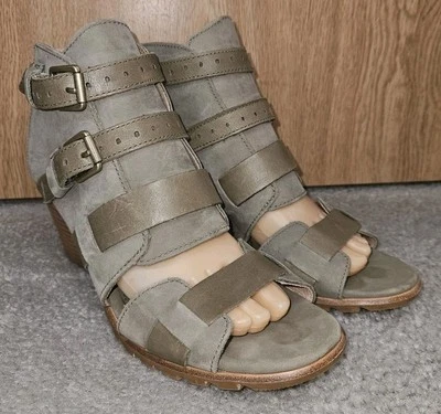 Женские гладиаторские сандалии Sorel Nadia с пряжкой II Sage на каблуках кожаные с открытым носком 9,5 - Изображение 1 из 4