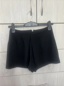 Womens New Look Size 8 Black Shorts - Picture 1 of 7