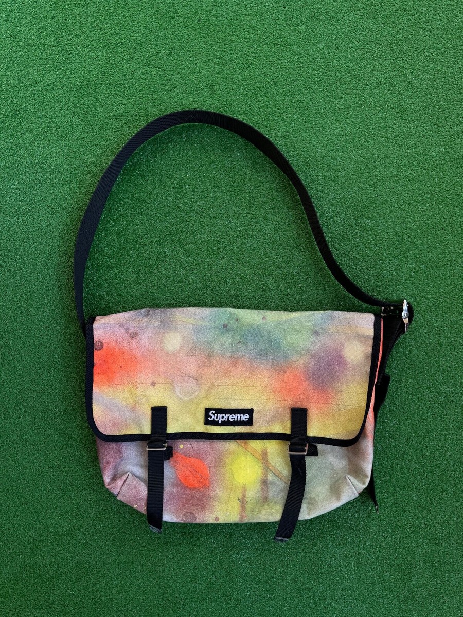 S/S 2020 Supreme x De Martini Messenger Bag Rammellzee S/S 2020 Supreme x De Martini Messenger Bag Rammellzee