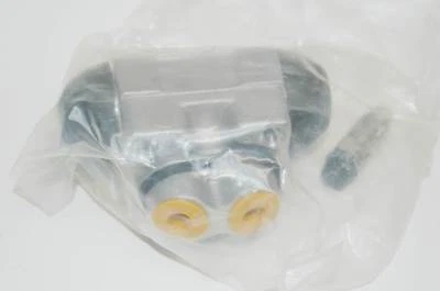 03-06 Cilindro de rueda trasero izquierdo Dodge Stratus 03-06 Cilindro de rueda Sebring 370109 Foto 1 de 4