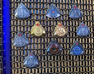 Yugoslav secondary military education 10 pins badges lot Yugoslavia YNA JNA 3. - Picture 1 of 7