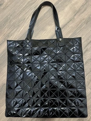 Bolso de Hombro Bao Bao Issey Miyake Negro Prisma 15.5" Foto 1 de 4
