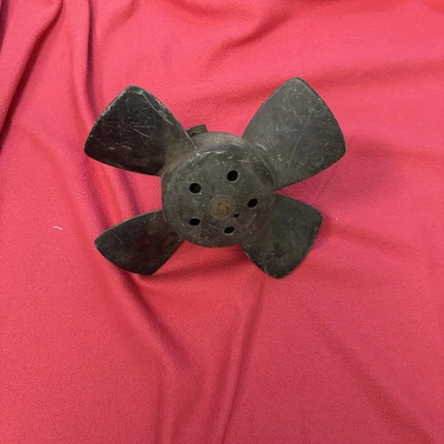 VW Golf 1 Elektrolüfter 171959455E Kühler - Bild 1 von 4