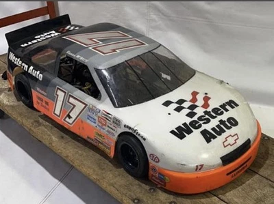 "Coche R/C escala 1/4 48"" de largo" Foto 1 de 4