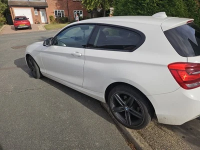 Bmw 1 Series Diesel 2.0 116d Sport Euro 5 (s/s) 3dr - Image 1 of 4