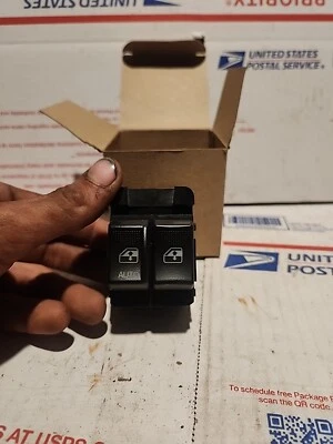 Interruptor de janela de energia compatível com Chevrolet Monte Carlo 2000-2005 driver dianteiro esquerdo - Imagem 1 de 3