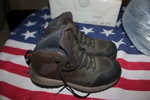 Men's New Balance Mid 989v1 BROWN industrial work shoes MID989B1 SZ 12 EE