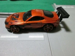 2008 Hot Wheels #186 Mystery Super Tsunami - orange mit Karte - Bild 1 von 3