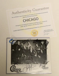 Chicago Band **FIRMADA** Foto de Robert Lamm, Pankow+ 5 con foto de guitarra "Autenticidad" - Imagen 1 de 3