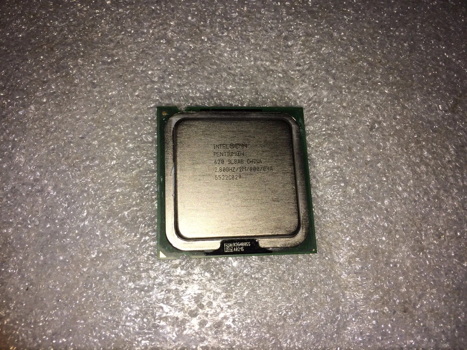 Processore Intel Pentium 4 620 SL8AB 2.80GHz 800MHz FSB 2MB L2 Cache Socket 775 - Immagine 1 di 1