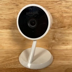 Amazon Cloud Cam PB04JL White 2-Way Audio 1080P Indoor Security Camera w/ Alexa - Picture 1 of 3