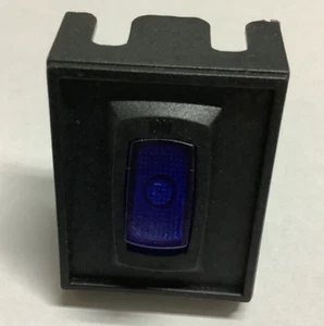 INTERRUPTOR AZUL PANEL ÚNICO - Imagen 1 de 3
