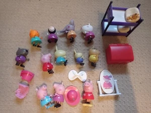 Konvolut Peppa Pig Family and Friends Figuren und Zubehör - Bild 1 von 1