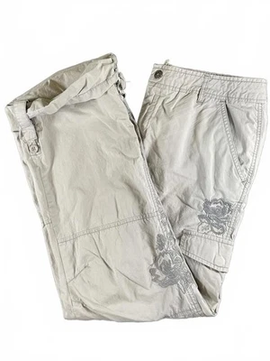 Calça White House Black Market cinza pálido com design floral bordado - Tamanho 8 - Imagem 1 de 4