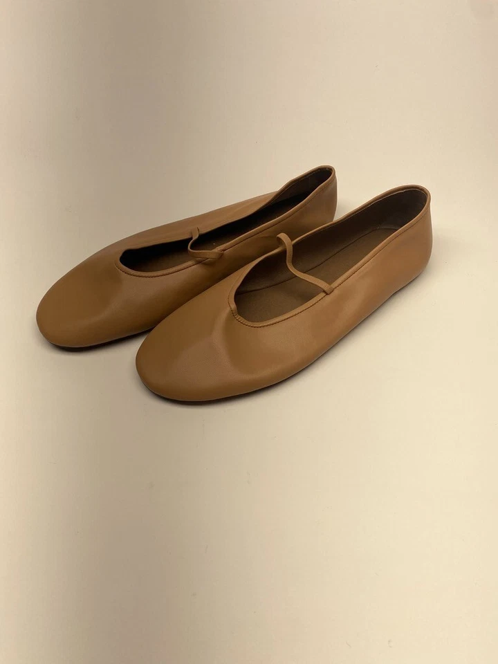 Женская кожаная танцовщица Jeffrey Campbell темно-бежевая плоская размер 10 - Изображение 1 из 4