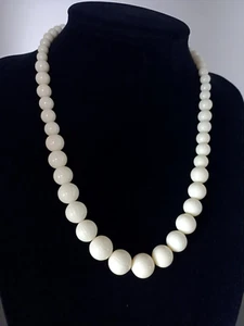 Alte Art Deco Perlenkette elfenbeinfarben. - Bild 1 von 8