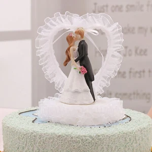 Wedding Couple Cake Toppers Bride and Groom Figurine Cake Decoration - Picture 1 of 6