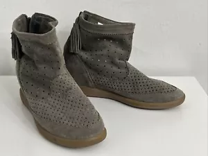 Isabel Marant Wedge Ankle Boots Basley Olive Brown Perforated Suede Size 8.5 - Picture 1 of 7