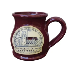 Taza de cerámica Hard Work U College of the Ozarks Deneen lanzada a mano esmaltada Borgoña - Imagen 1 de 4