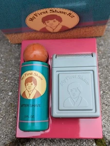NEW Avon My First Shave Kit VINTAGE 1991 - Picture 1 of 3
