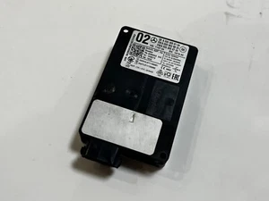 A0009058104 Mercedes-Benz GLC250 Blind Spot Distance Radar Sensor - Picture 1 of 12